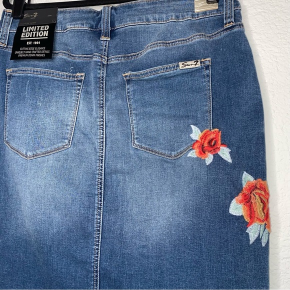 Seven7 Denim Skirt Embroidered Raw Hem Skirt - Picture 11 of 13